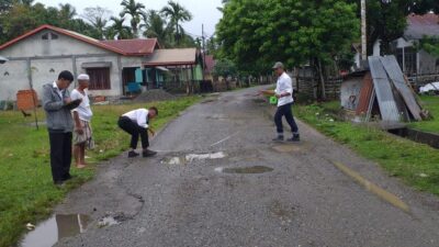 Tanggapi Keluhan Warga, Dinas PUPR Lakukan Eksekusi Lapangan 5 IMG 20220806 WA0028