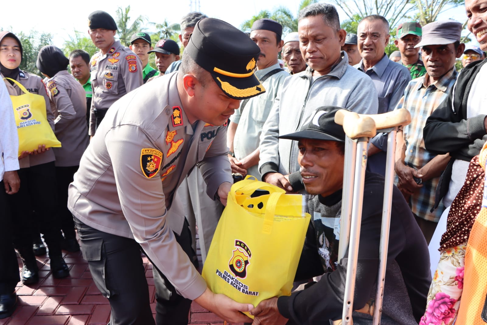 Dampak Kenaikan Harga BBM, Polres Aceh Barat Bagi Sembako 1 IMG 20220909 WA0009
