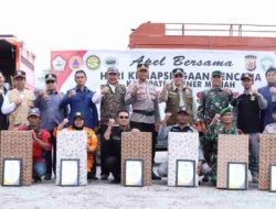 Bhabinkamtibmas Polsek Bandar Terima Penghargaan dari Pj Bupati Bener Meriah