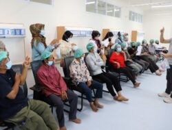 PJI dan Kejati Banten Peduli Warga Lewat Pengobatan Gratis