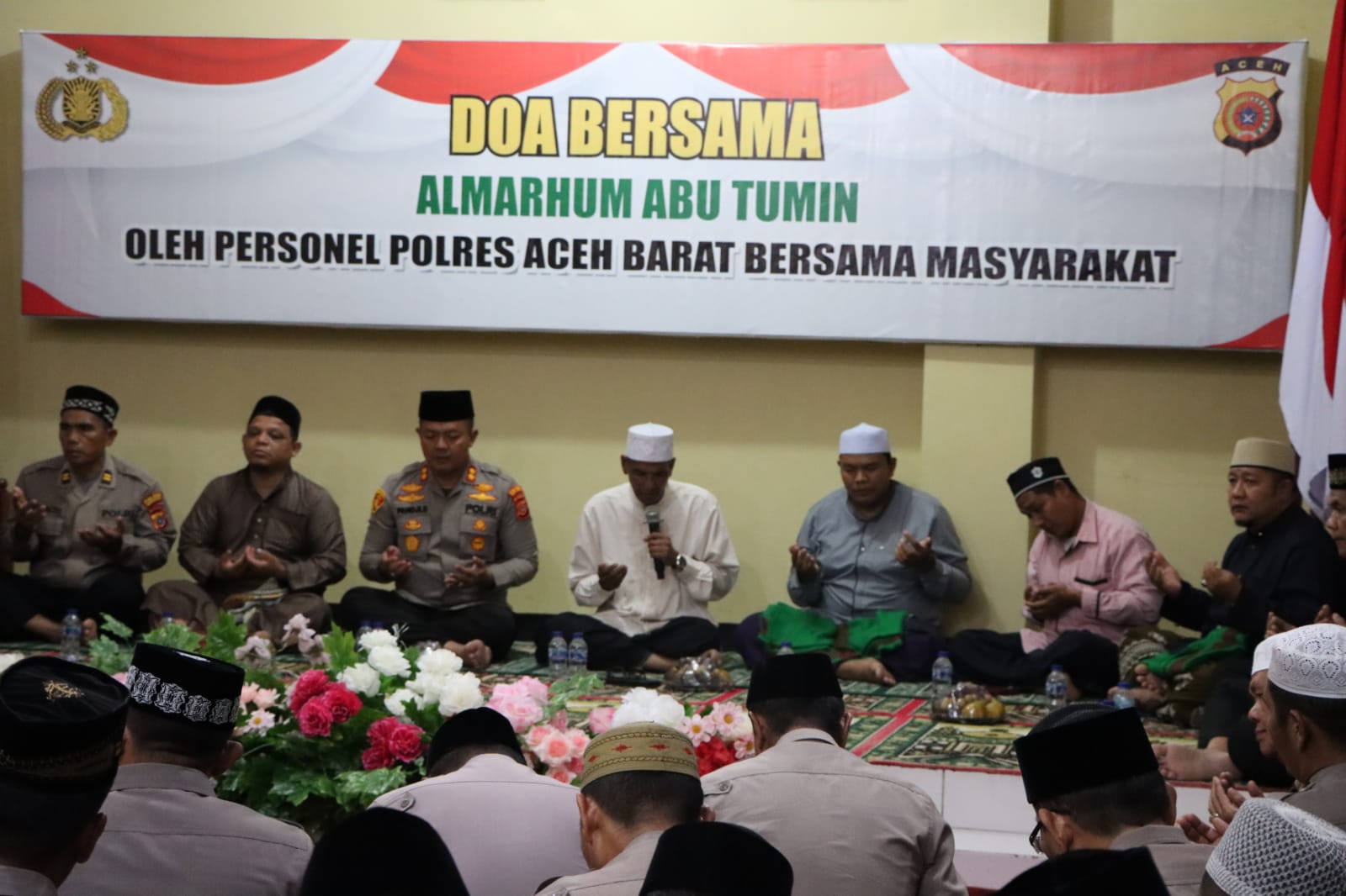 Polres Aceh Barat Gelar Doa Bersama Untuk Almarhum Abu Tumin Serta Korban Insiden Kanjuruhan 1 IMG 20221004 WA0010