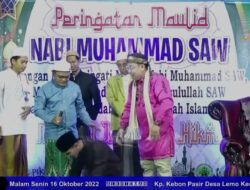 Ketua DPRD Kabupaten Tangerang Berikan Umroh ke Qori Tunanetra