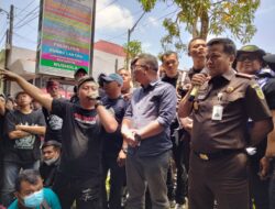 Edy Winarko Guyub Bareng Massa Aksi Aremania