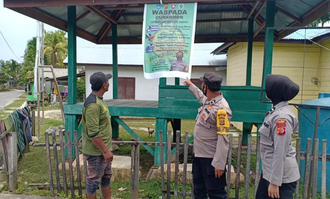Waspada Curanmor, Polsek Langsa Timur Pasang Spanduk Himbauan Peringatan 1 WhatsApp Image 2022 10 16 at 17.52.46