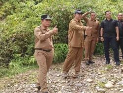 Pastikan Pembangunan Infrastruktur, Pj Bupati Aceh Jaya Tinjau Jalan Cot Langsat – Mata Ie serta Irigasi Rawa