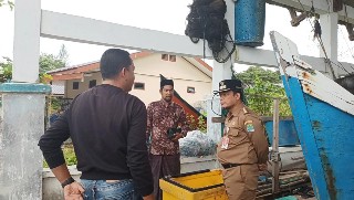 Pj Bupati Aceh Jaya tinjau nelayan