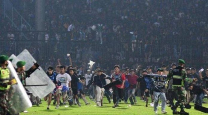 Tragedi Stadion Kanjuruhan Malang