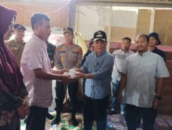 Pj. Bupati Bersama Unsur Forkopimda Serahkan Bantuan Korban Kebakaran di Desa Lugu Sekbahak