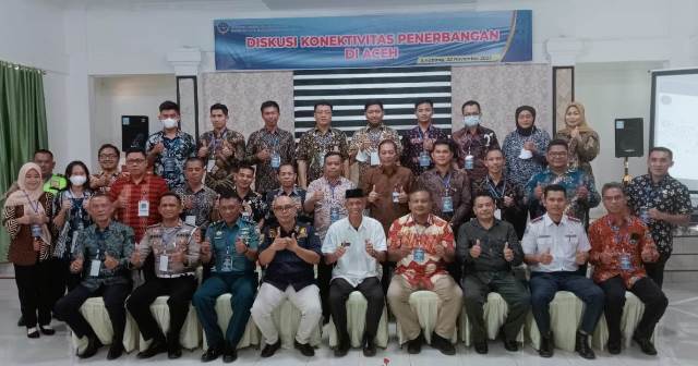 diskusi konektivitas penerbangan