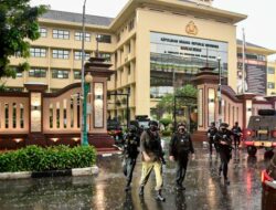 KACAU…!Advokat TAMPAK Beberkana Konsorsium Penguasaan Dana APBN Polri