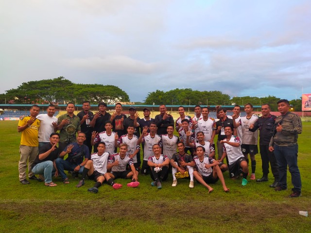 Laga Perdana, Persabar Aceh Barat Bungkam PSKTS Kembang Tanjong dengan skor 4-2 1 Persabar Fc