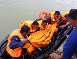 Polres Aceh Barat Gelar Latihan SAR Terbatas dan Simulasi Pertolongan Pada Orang Tenggelam