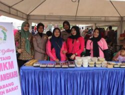Dukung Pasar Tani, UMKM Binaan Polres Aceh Barat Dirikan Stand ‘Tuk Promo Hasil Karya Mereka