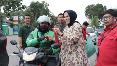 Kejari Ajak Masyarakat Perangi Korupsi, Ternyata Begini Caranya 3 2022 12 09 peringati hakordia 2022 kejari batam bagi bagi kaus dan bikin lomba pidato