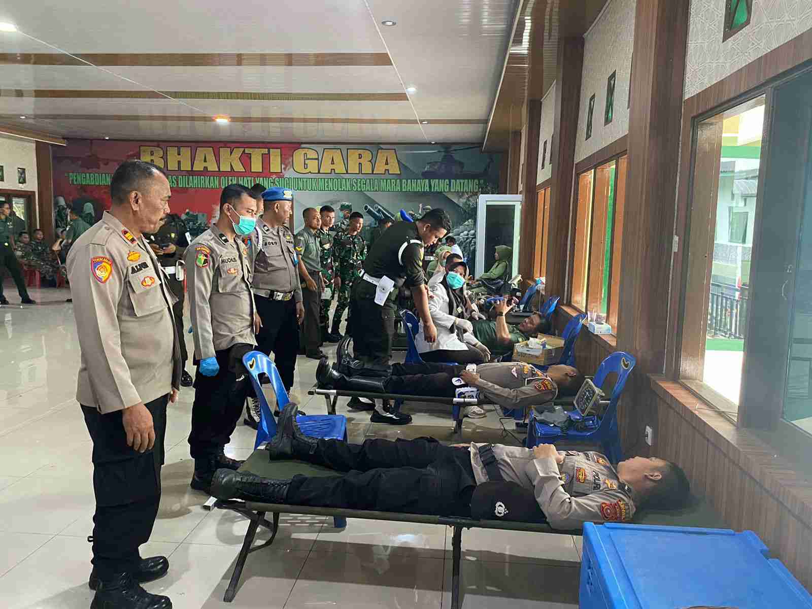 Wujud Sinergitas TNI-Polri, Polres Aceh Barat Ikut Donor Darah Di Hari Juang TNI AD 1 IMG 20221214 WA0015 11zon