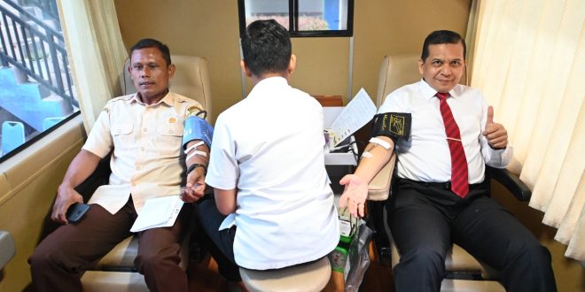 Kegiatan Rutin Donor Darah ASN, Dinas Kominsa Aceh Capai 31 Kantong 1 IMG 20230116 WA0017 660x330 1