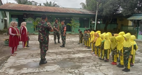 Anak TK Negeri Pembina Darul Aman Antusias Belajar PBB Bersama TNI 1 IMG 20230121