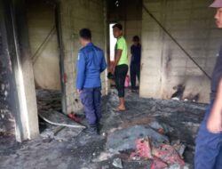 Satu Unit Rumah Milik Warga Kampung Aie Dilalap Sijago Merah
