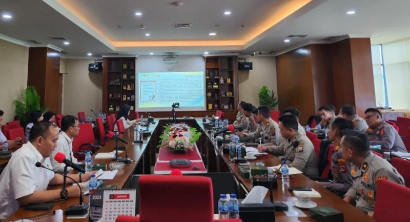 DIV HUMAS POLRI