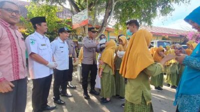 Hadiri Pelaksanaan Sub PIN Polio Putaran Ke-2, Ini Harapan Camat Bener Kelipah 4 pemkab bener meria