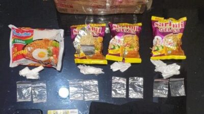 pria-ntt-simpan-sabu-dalam-plastik-indomie