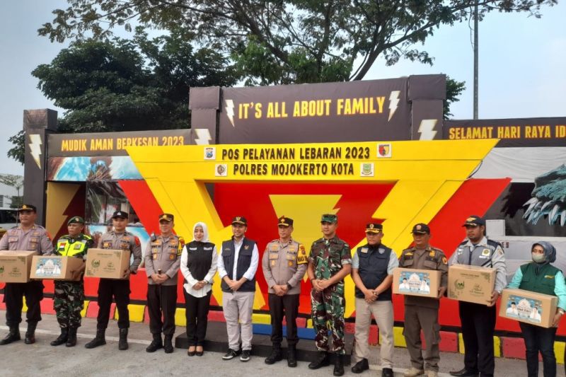 Kelancaran Arus Mudik Lebaran 2023, Polda Jatim Dapat Apresiasi Dari Komisi III DPR-RI 1 Polda Jatim