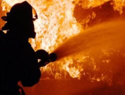 Lapangan Golf di Aceh Besar Terbakar