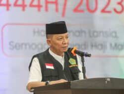 Lepas Keberangkatan Jamaah Calon Haji Embarkasi Aceh Kloter 1, Ini Pesan Penjabat Gubernur