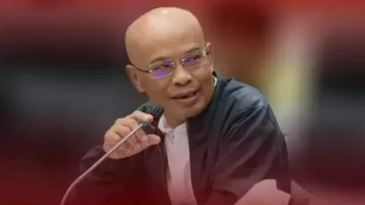 desmond junaidi
