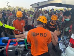 Truk Molen Cor Tabrak Pick Up Berlawanan Arah, Empat Korban Terluka