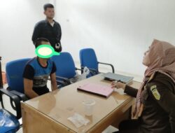 Sat Reskrim Polres Nagan Raya Serahkan Tersangka Pemerkosaan Serta BB Kepihak JPU