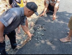 Pekerjaan Drainase dan Latasir Milik PU di Pekon Banyu Urip Warga Minta Dikerjakan Ulang