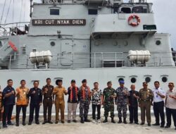 Lanal Simeulue Bersama Forkompimda Sambut KRI CUT Nyak Dien – 375