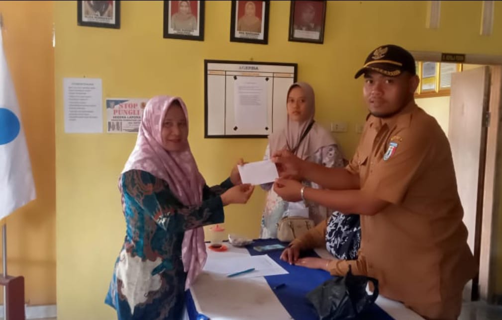 Puluhan Kader Posyandu di Pekon Sukoharjo III Barat Terima Insentif 1 Puluhan Kader Posyandu di Pekon Sukoharjo III Barat Terima Insentif