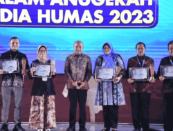 Jatim Raih Penghargaan Anugerah Media Humas (AMH) 2023