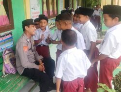 Polsek Serbajadi Polres Aceh Timur Tanamkan Kecintaan Anak-Anak kepada Polisi Sejak Dini