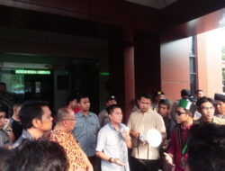 Kajari Kabupaten Tangerang Temui Pendemo, Begini Penjelasannya
