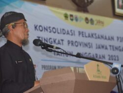 Layani Masyarakat Lebih Baik, Sekda Jateng: Aparatur Desa Tingkatkan Kapasitas