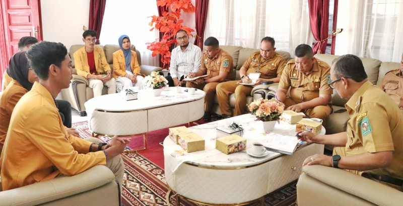 Wakil Bupati Simalungun Terima Audiensi Panitia Muswil PD IPM ke-22 1 Wakil Bupati