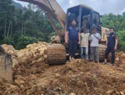 Satu Unit Ekskavator di Lokasi Tambang Ilegal Kembali Diamankan Polisi 