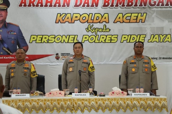 Kapolda Aceh Ingatkan Personel Pidie Jaya Jaga Netralitas Saat Pemilu 1 Polda Aceh