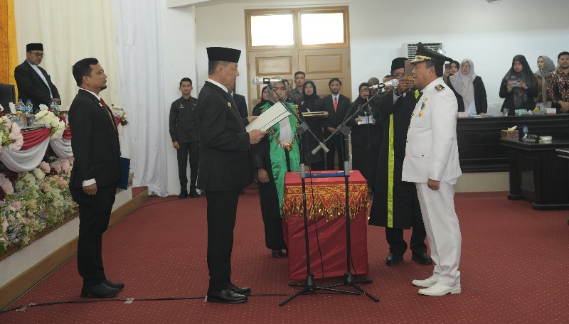 Pj Gubernur Aceh Lantik Said Mulyadi sebagai Bupati Pijay Definitif 1 Aceh