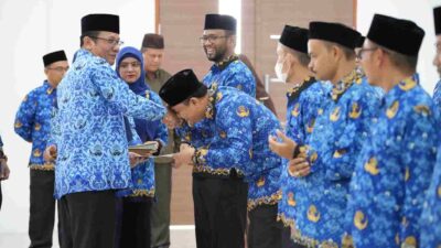 Perkuat Mutu Pendidikan dan Pelayanan: Rektor IAIN Lhokseumawe Lantik 31 Pegawai PPPK 1 IAIN Lhokseumawe