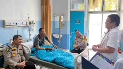 Kapolda Aceh Besuk Dirbinmas di RSUZA 3 Kapolda Aceh