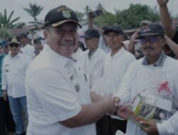 Bupati Asahan Dampingi Pj Gubernur Sumatera Utara Tanam Cabai di Desa Serdang