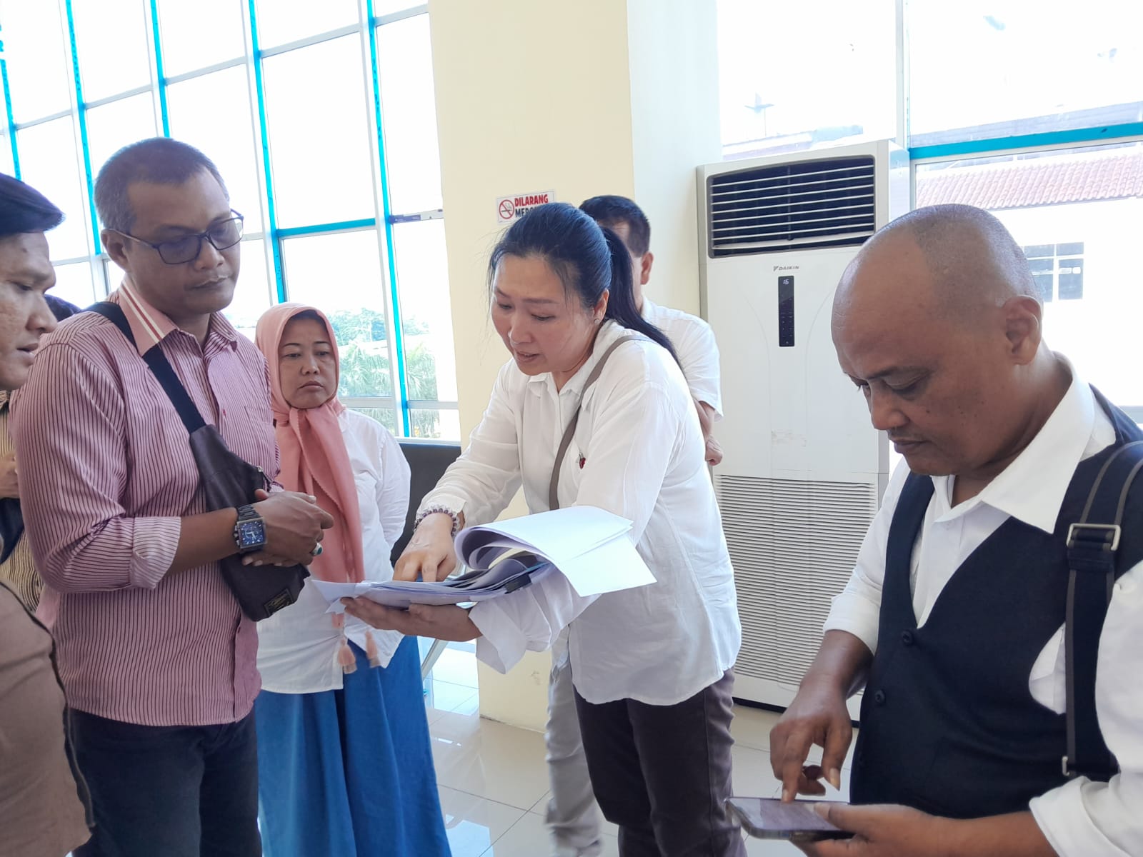 Kawal Terus, Sidang Kejahatan Biksu Perempuan dan Keluarganya di PN Jakarta Utara 1 IMG 20240402 WA0190