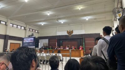 Tok, Hakim Bebaskan Kelima Terdakwa Akusisi PT SBS Karena Tak Bersalah 1 IMG 20240401 175514