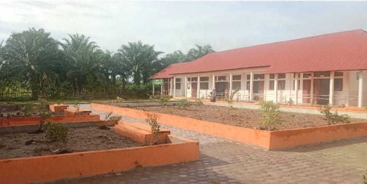 Anggota DPRA Bangun Taman dan Alat Pembelajaran Edukatif di SLB Aceh Selatan 1 taman