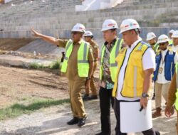 Pj Gubernur Dampingi Irjen Kemendagri Tinjau Stadion Lhong Raya