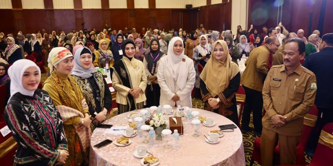 Kementerian Investasi dan Dekranas Beri Pelatihan untuk 300 Lebih Pelaku UMKM di Aceh 1 IMG 20240430 WA0088 660x330 1